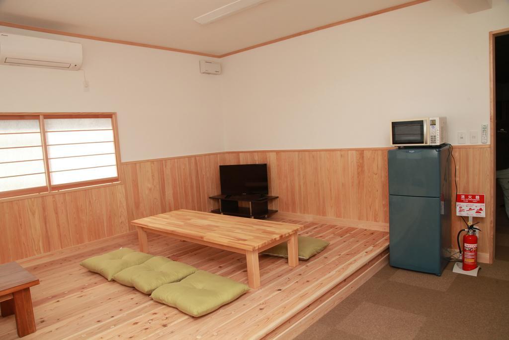 Hotel Simple Sleep 個室カプセル Hitoyoshi Exterior foto
